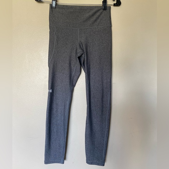 Under Armour Gray Leggings Size XSmall - Picture 1 of 3